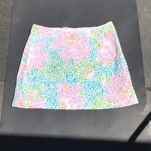 Lilly Pulitzer rainbow colored skirt covered in lace SZ 0